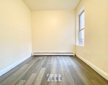 240 Schenectady Avenue - Photo Thumbnail 6