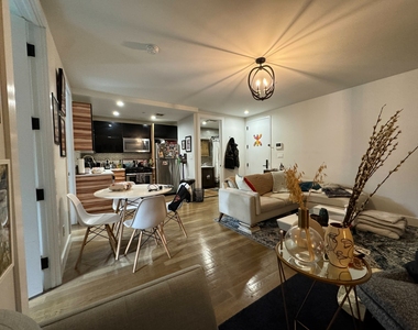 77 Berry Street - Photo Thumbnail 5
