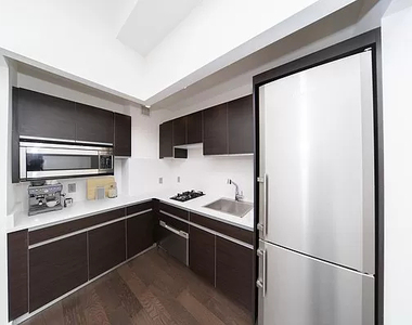 116 John Street - Photo Thumbnail 2