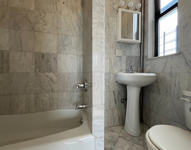 West 98th Street - Photo Thumbnail 11