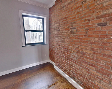 72 West 108th Street - Photo Thumbnail 1
