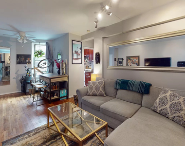 East 58th Street - Photo Thumbnail 7