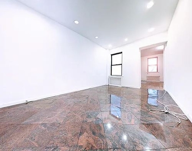 92 3rd Avenue - Photo Thumbnail 0