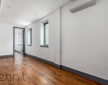 1016 Carroll Street - Photo Thumbnail 10
