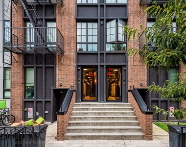1016 Carroll Street - Photo Thumbnail 7