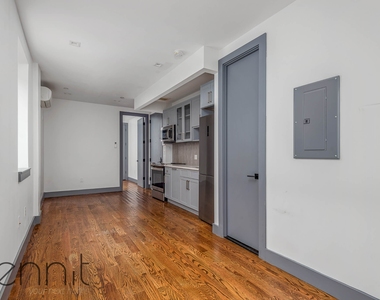 1016 Carroll Street - Photo Thumbnail 1