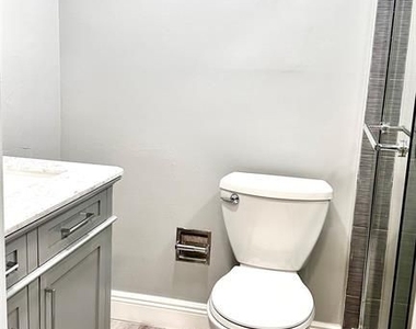 5900 Nw 44th Street - Photo Thumbnail 16