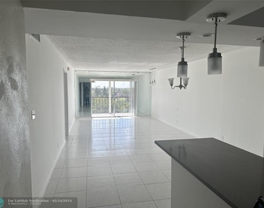 5900 Nw 44th Street - Photo Thumbnail 4