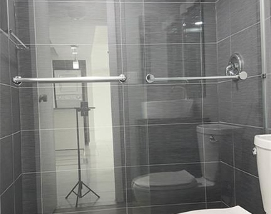5900 Nw 44th Street - Photo Thumbnail 6