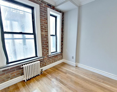 East 13th Street - Photo Thumbnail 1