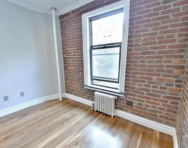 13th & 1st Ave  - Photo Thumbnail 4