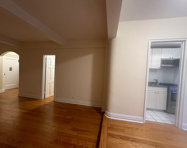 141 East 56th Street - Photo Thumbnail 4