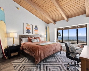 6160 Zumirez Dr - Photo Thumbnail 14