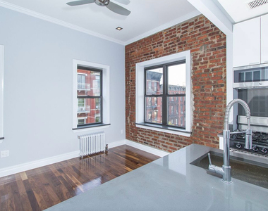 68 Clinton Street - Photo Thumbnail 2