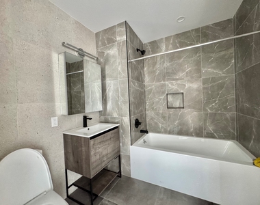 1499 Bedford Avenue - Photo Thumbnail 10