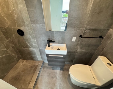 1499 Bedford Avenue - Photo Thumbnail 8