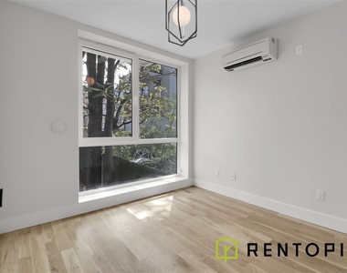 438 Union Avenue - Photo Thumbnail 3