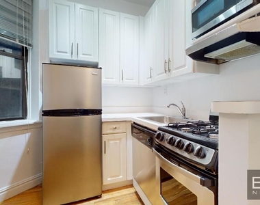 East 83rd Street - Photo Thumbnail 0