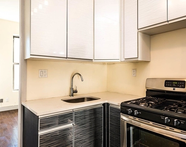 26 Wilson Avenue - Photo Thumbnail 2