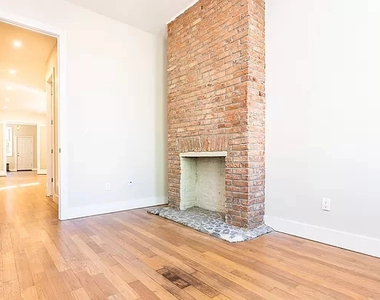 170 Jefferson Street - Photo Thumbnail 3