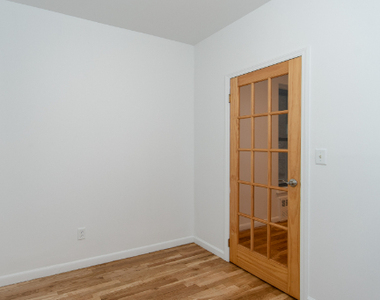 450 East 81st Street - Photo Thumbnail 6