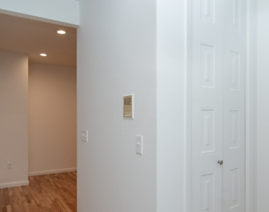 450 East 81st Street - Photo Thumbnail 9