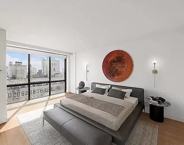 360 East 57th Street - Photo Thumbnail 4