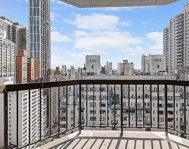 360 East 57th Street - Photo Thumbnail 8