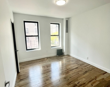 565 West 162nd Street - Photo Thumbnail 3