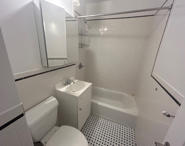 73rd & Central Park West - Photo Thumbnail 11
