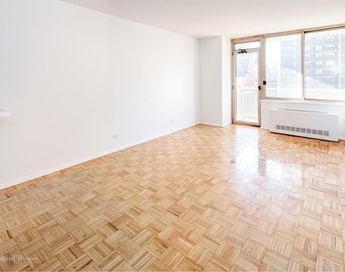 200 E 89th St - Photo Thumbnail 0