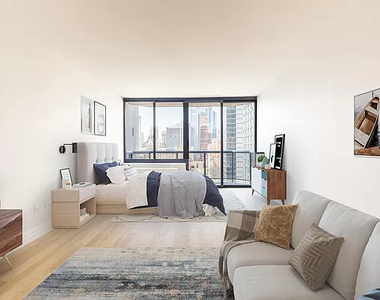 West 48th Street,Manhattan,  New York - Photo Thumbnail 1