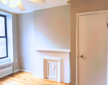 219 East 28th Street - Photo Thumbnail 0