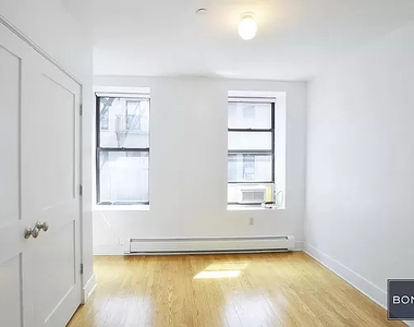 305 West 150th Street - Photo Thumbnail 4