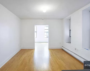 305 West 150th Street - Photo Thumbnail 2