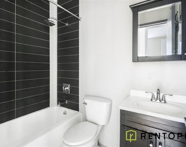24 Havemeyer Street - Photo Thumbnail 8