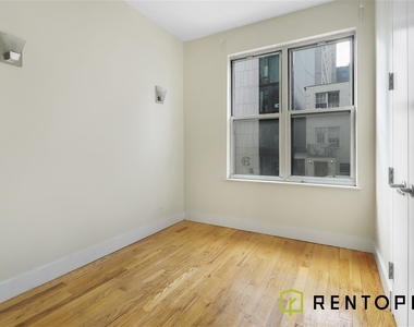 24 Havemeyer Street - Photo Thumbnail 3