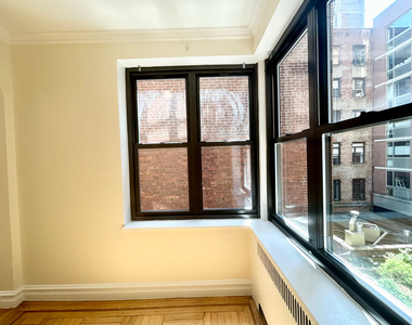24th & Park Ave South - Photo Thumbnail 5