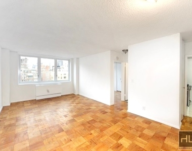 East 34 Street - Photo Thumbnail 1