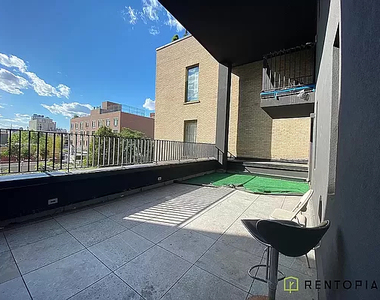 108 Havemeyer Street - Photo Thumbnail 3