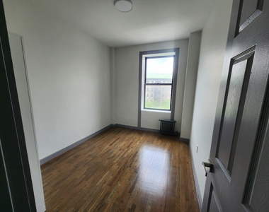 550 West 157th Street - Photo Thumbnail 8