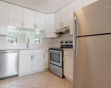 1272 S Military Trail - Photo Thumbnail 7