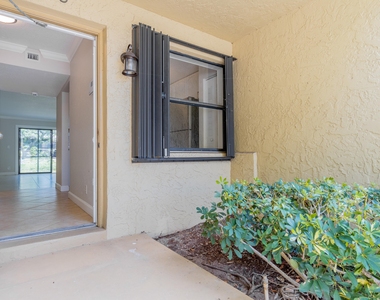 1272 S Military Trail - Photo Thumbnail 3