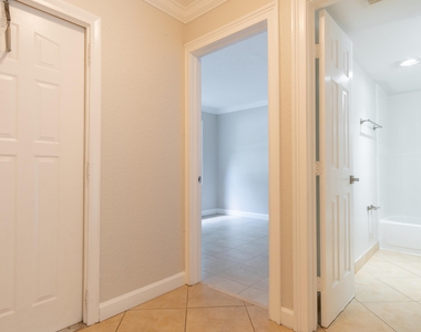 1272 S Military Trail - Photo Thumbnail 18