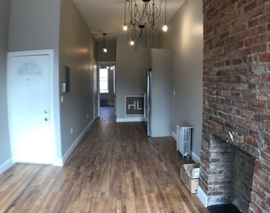 Central Avenue - Photo Thumbnail 5