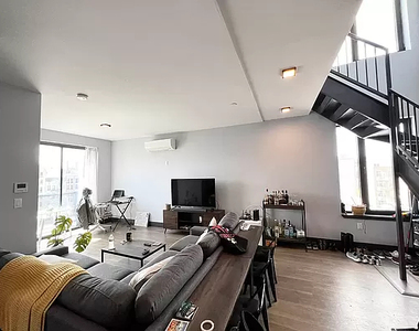 475 Grand Street - Photo Thumbnail 2