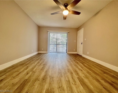 5307 Summerlin Road - Photo Thumbnail 8