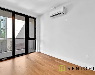 5 Withers Street - Photo Thumbnail 8