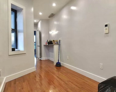 82 Marion Street - Photo Thumbnail 2
