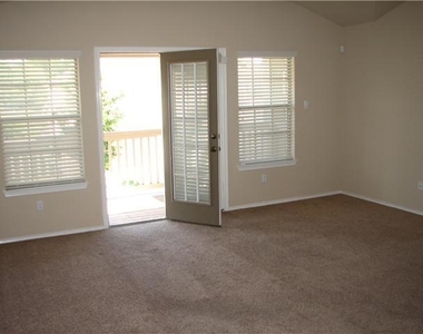 9201 Brodie Ln - Photo Thumbnail 1